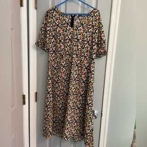Womens loft dress. Size 12. EUC
